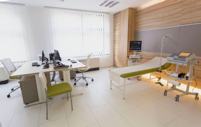 V centru Prahy bylo otevřeno moderní zdravotnické zařízení společnosti Dopravní zdravotnictví - POLIKLINIKA AGEL Praha Vladislavova