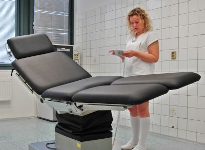 POLIKLINIKA AGEL Olomouc vyšetřuje pacienty na novém operačním stole
