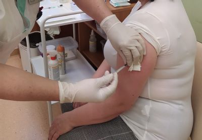 Vysoký zájem pedagogů o očkování zaznamenala Poliklinika AGEL v Plzni 